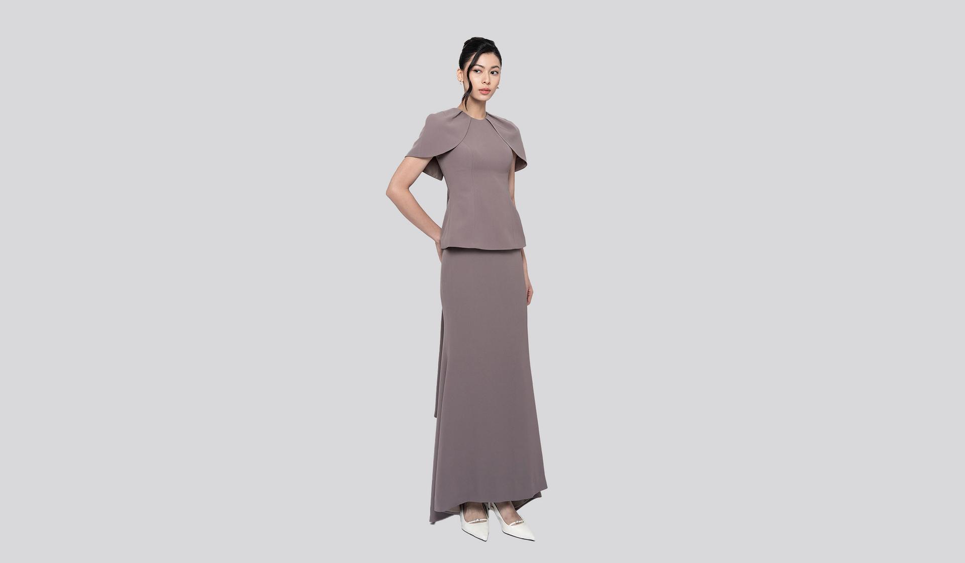 Basic Long Pencil Skirt Image Gallery 2